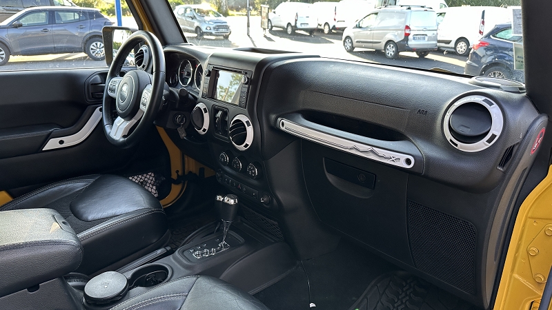 Jeep Wrangler - 2.8 CRD FAP - BVA 2015 UNLIMITED SAHARA