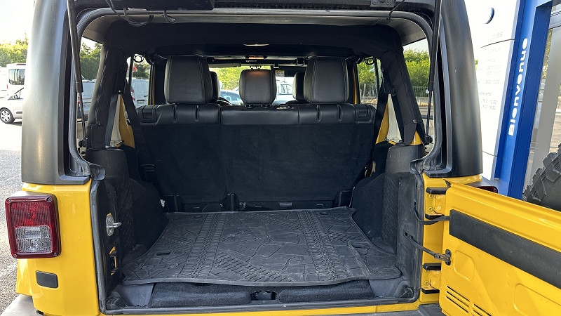 Jeep Wrangler - 2.8 CRD FAP - BVA 2015 UNLIMITED SAHARA