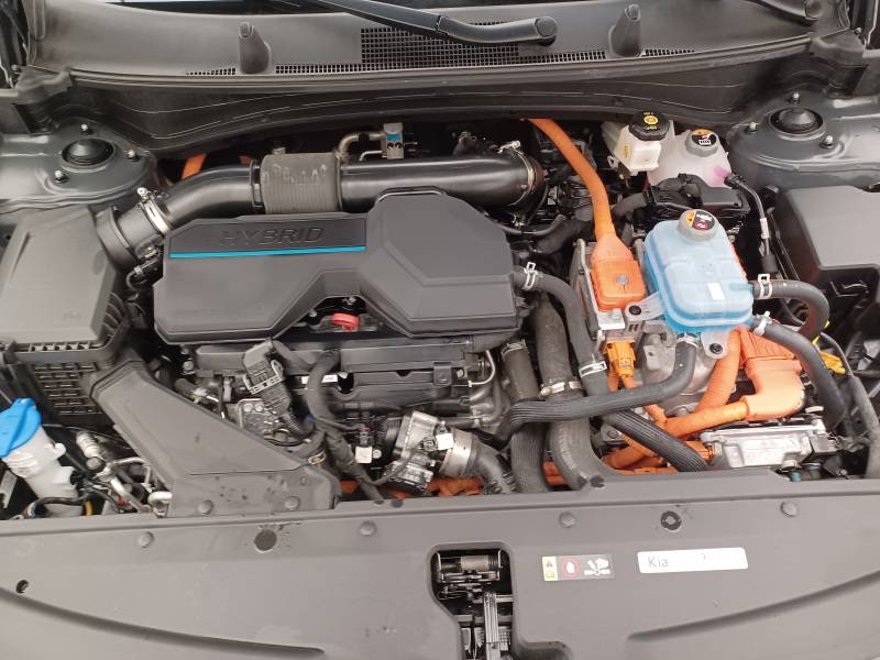 Kia Sportage - VP 1.6 T-GDi 265ch ISG Hybride Rechargeable BVA6 4x4 Design
