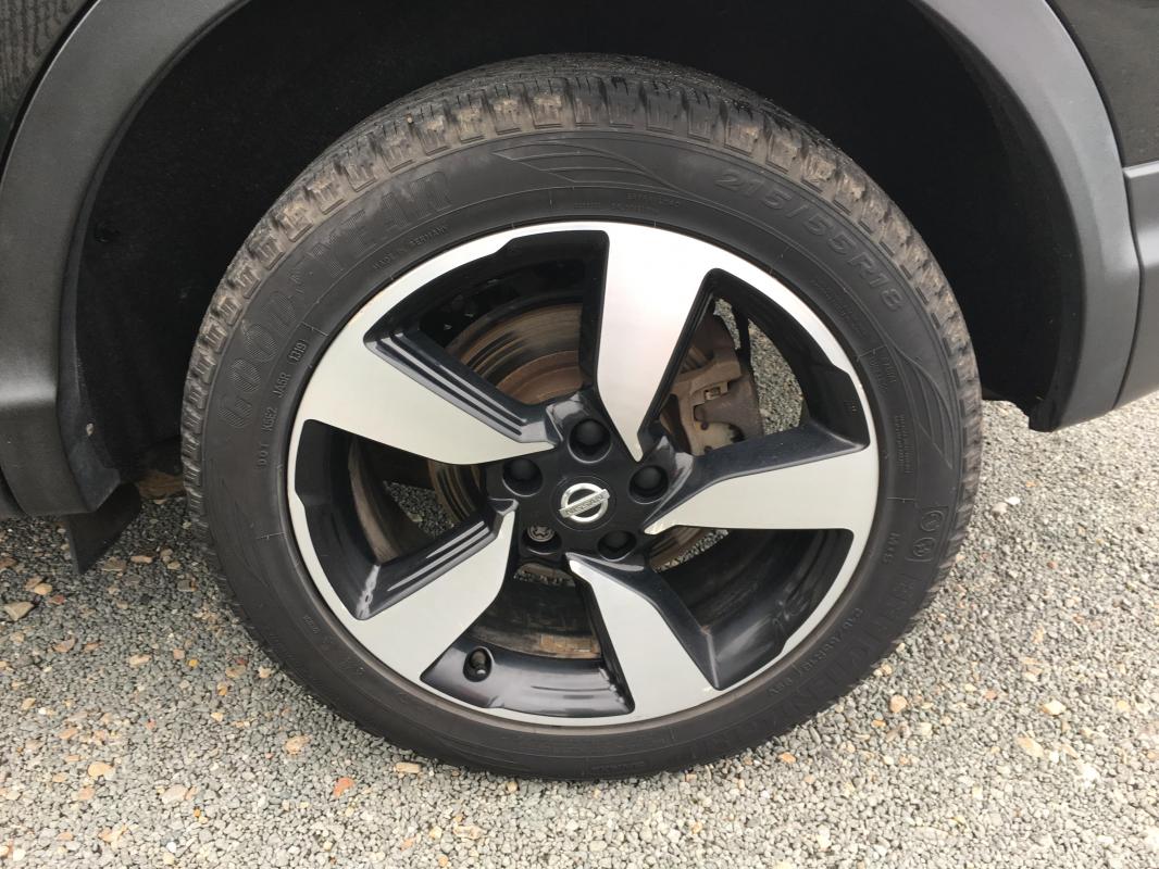 Nissan Qashqai - DIGT 1.2 115 XTRONIC NCONNECTA