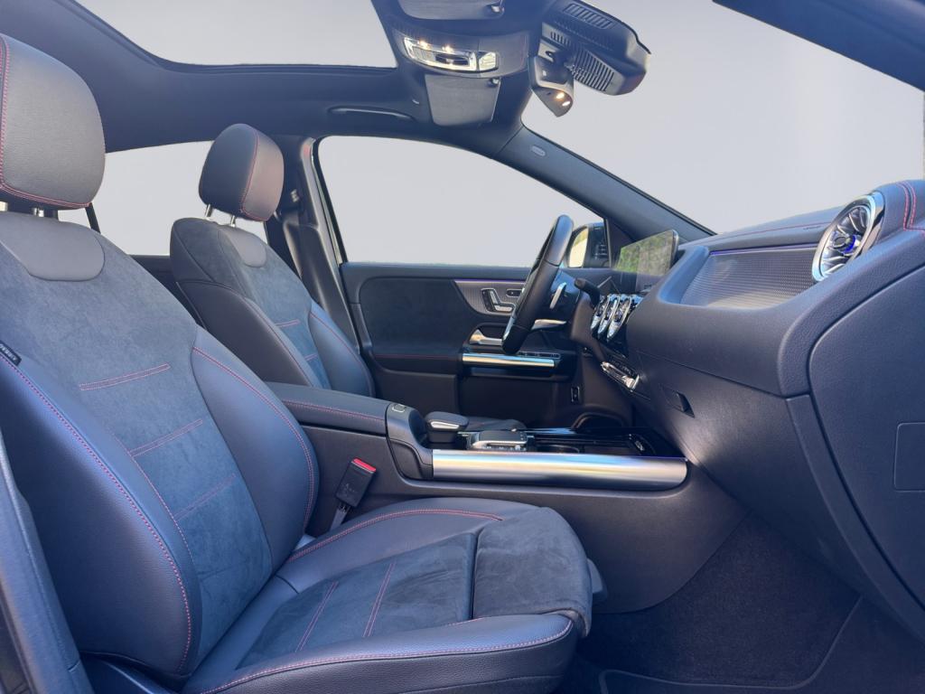 Mercedes EQA - 350 292 ch - AMG Line 4-Matic