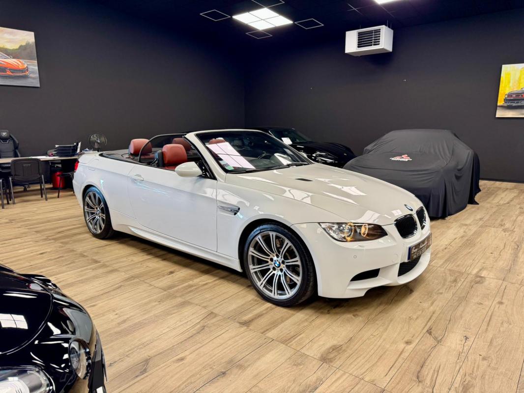 BMW M3 - (E93) (2) CABRIOLET V8 420 DRIVELOGIC DKG (2010)