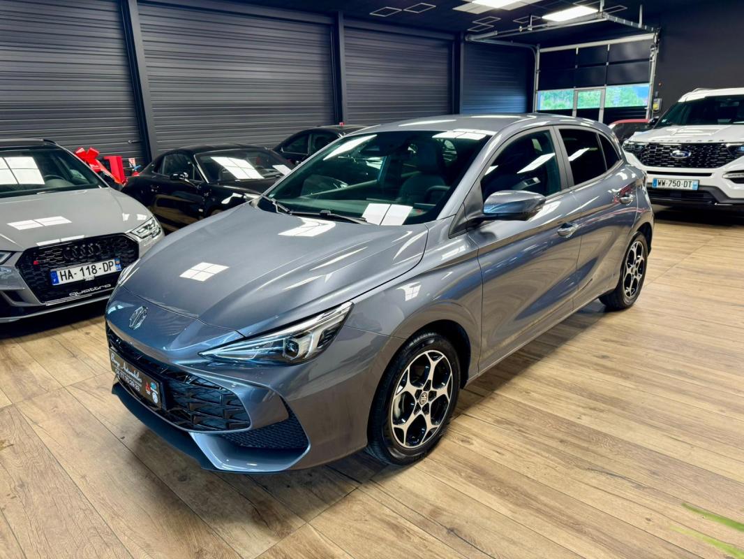MG MG3 - 1.5 HYBRID+ 195 LUXURY BA (2024)