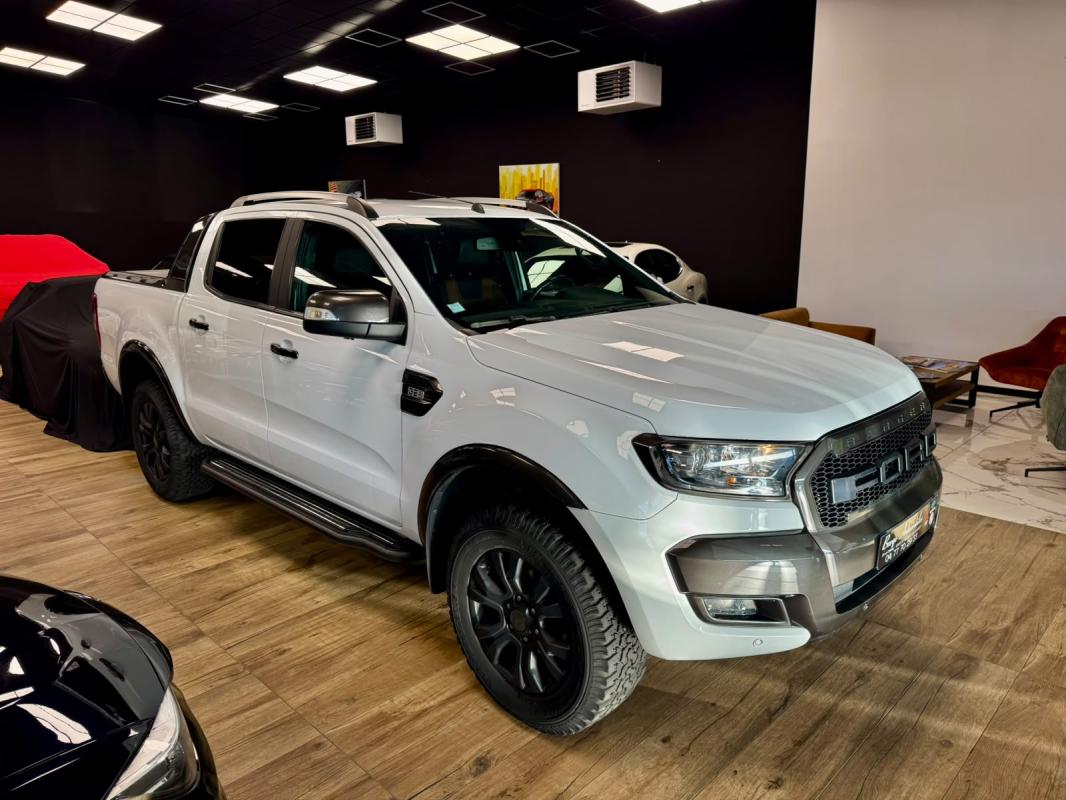 FORD RANGER - III (2) DOUBLE CABINE 3.2 TDCI 200 WILDTRAK 4X4 BVA6 (2018)
