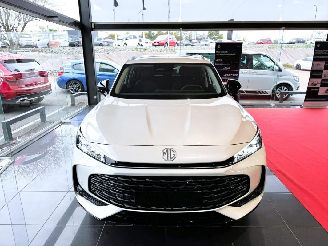 MG EHS - III 1.5T GDI HYBRIDE RECHARGEABLE PHEV LUXURY 272 ch 5p