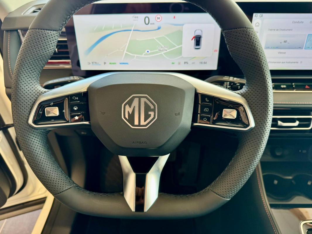 MG EHS - II 1.5 HYBRID+ 224 LUXURY