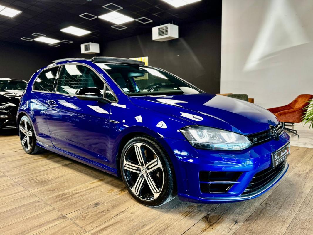 Volkswagen Golf R - VII 2.0 TSI 300 BLUEMOTION TECHNOLOGY 4MOTION DSG6 3P